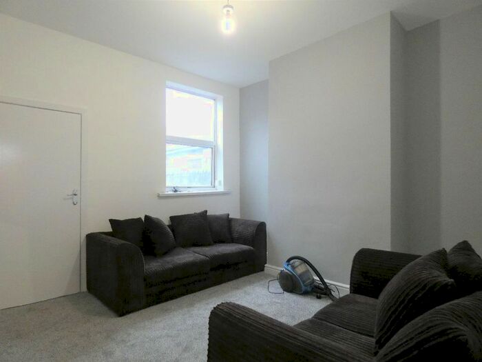 3 Bedroom Terraced House To Rent In Leek Road, Stoke, Stoke-On-Trent, Staffordshire, ST4