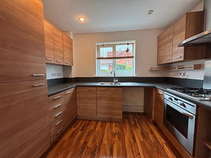 1 Bedroom Flat To Rent In Ratcliffe Gate, Chelmsford Garden, CM1