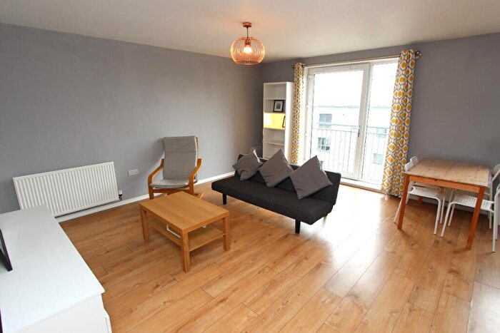 2 Bedroom Flat To Rent In Lochend Park View, Lochend, Edinburgh, EH7