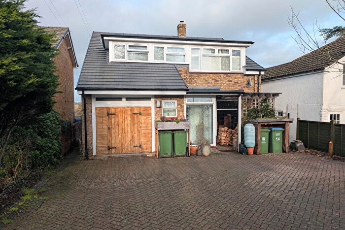 3 Bedroom Detached House For Sale In Kiln Road, Fareham, PO16