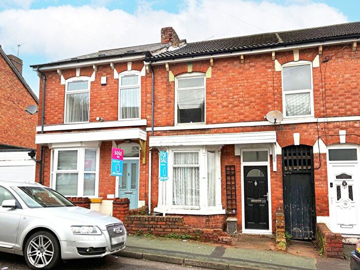 3 Bedroom Terraced House For Sale In Rayleigh Road, Pennfields, Wolverhampton, West Midlands, WV3