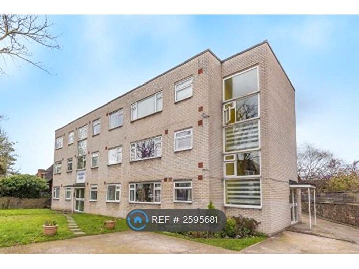 2 Bedroom Flat To Rent In Belgrave Court, London, SE3