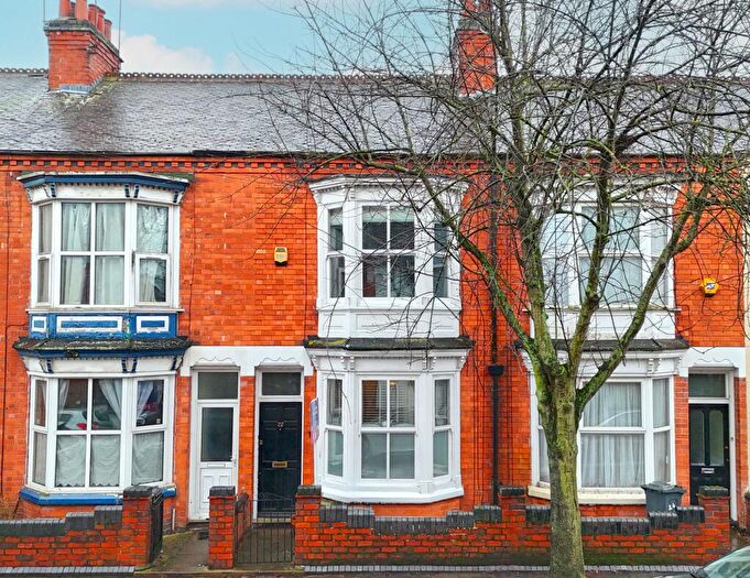 2 Bedroom Terraced House For Sale In Beaconsfield Road, Westcotes, Leicester, LE3