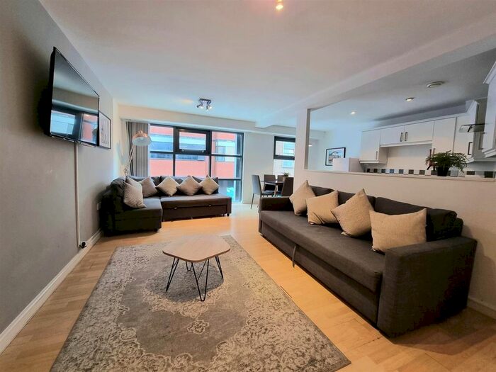 2 Bedroom Flat To Rent In Manolis Yard, Colquitt Street, Liverpool, L1