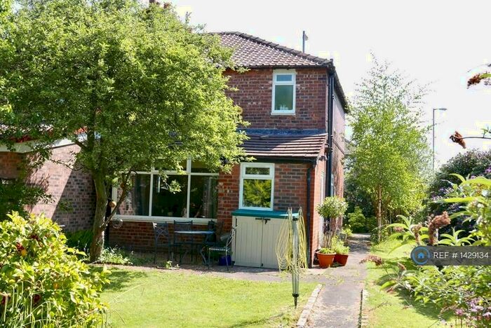 3 Bedroom Semi-Detached House To Rent In St. Werburghs Road, Manchester, M21