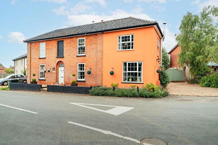 4 Bedroom Detached House For Sale In Old Post Office Street, Shipdham, IP25