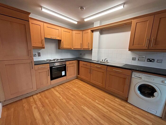 2 Bedroom Flat To Rent In Gas Street, Birmingham, B1