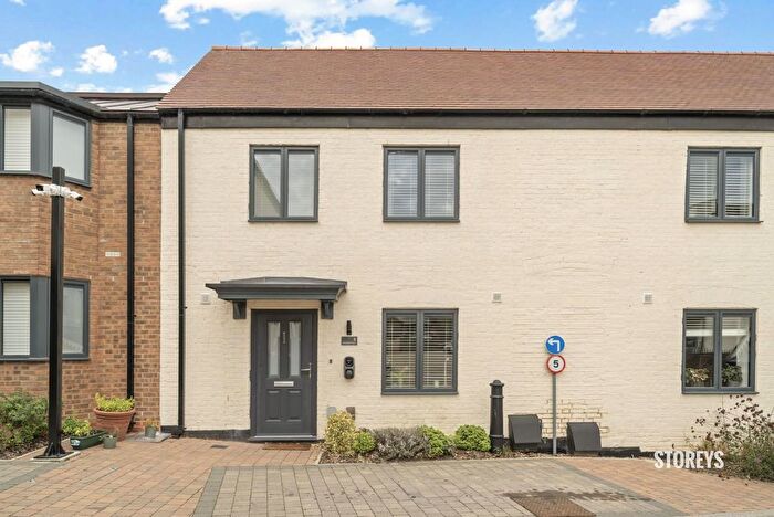 2 Bedroom Terraced House To Rent In Denmark Place, Tring, HP23