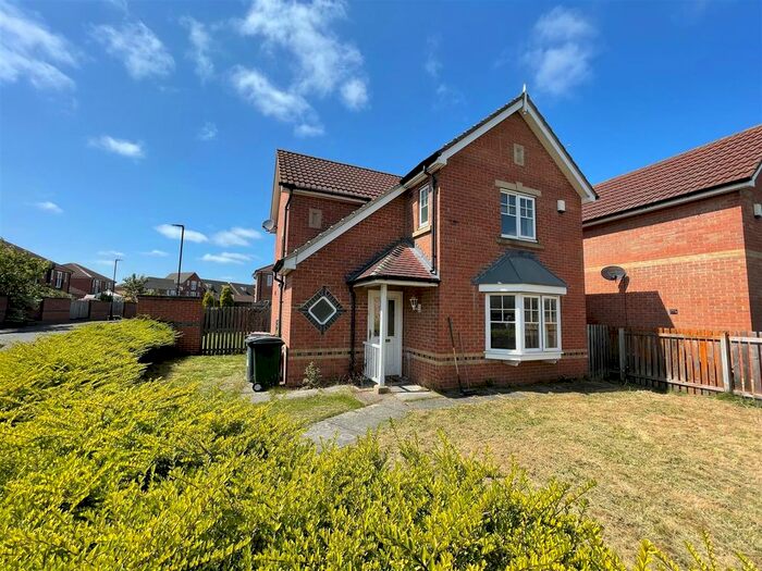 3 Bedroom Detached House To Rent In Westbury Court, Longbenton, Newcastle Upon Tyne, NE12