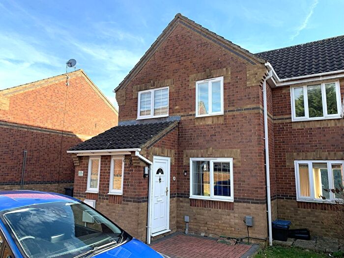 3 Bedroom Semi Detached House For Sale In Augustus Gate, Stevenage, Hertfordshire, SG2