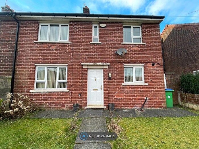 2 Bedroom Semi-Detached House To Rent In Hill Top Drive, Rochdale, OL11