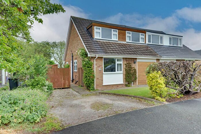 3 Bedroom Semi-Detached House For Sale In Falmouth Road, Congleton, CW12