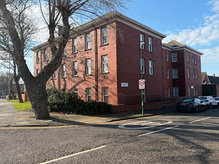 2 Bedroom Flat For Sale In Ingham House, Horsley Hill Road South Shields, NE33