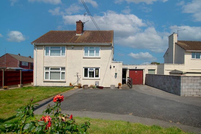 3 Bedroom Link Detached House For Sale In Redwick Road, Pilning, Bristol, BS35