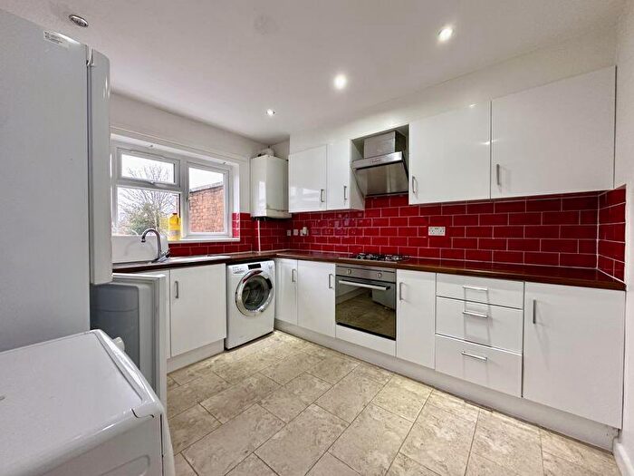3 Bedroom Flat To Rent In Creekmoor, Poole, BH17
