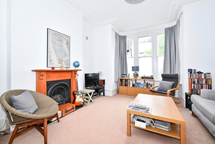 1 Bedroom Flat To Rent In Barforth Road, Peckham, London, SE15