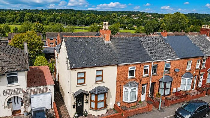 4 Bedroom End Of Terrace House For Sale In Summerleaze, Lydney, GL15