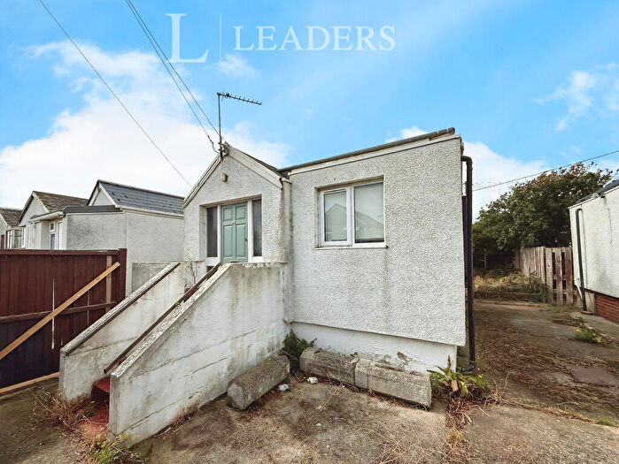 2 Bedroom Bungalow To Rent In Hillman Avenue, Jaywick, CO15