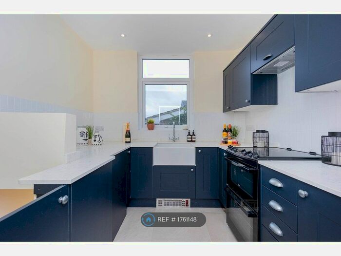 2 Bedroom Terraced House To Rent In Old Hall Street, Macclesfield, SK10