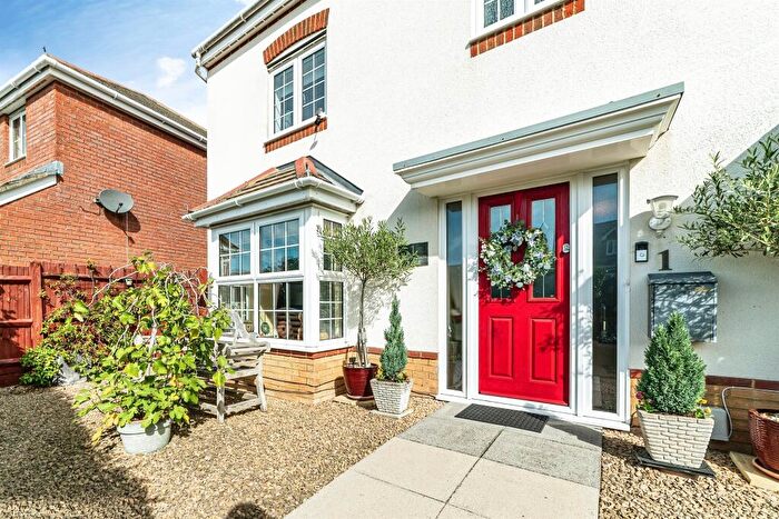5 Bedroom Detached House For Sale In Ferndown Close, Beggarwood, Basingstoke, RG22