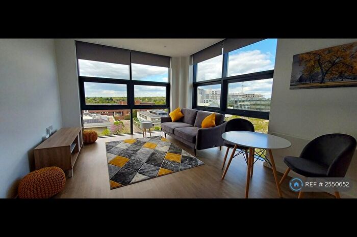 1 Bedroom Flat To Rent In Medina House, Milton Keynes, MK9