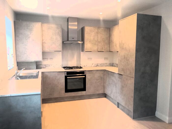 2 Bedroom Flat To Rent In Upper St. John Street, Lichfield, WS14
