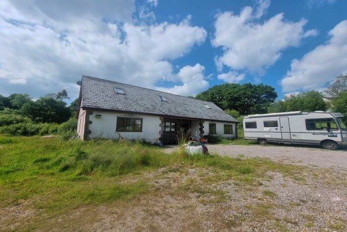 6 Bedroom Detached Bungalow To Rent In Bryn Avenue, Rhydaman, SA18