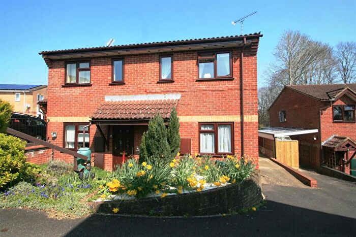 2 Bedroom Semi-Detached House To Rent In Linkway, Salisbury, SP1