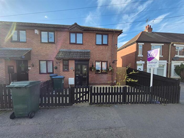 3 Bedroom End Of Terrace House For Sale In Vinecote Road, Longford, CV6