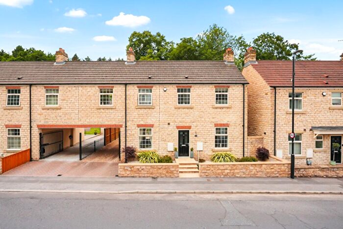 4 Bedroom Semi-Detached House For Sale In Bowcliffe Road, Bramham, LS23
