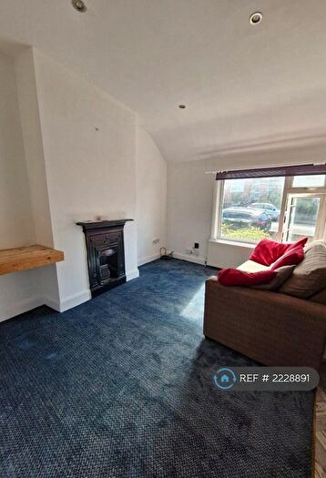 2 Bedroom Flat To Rent In Kimberley Road, Brighton, BN2