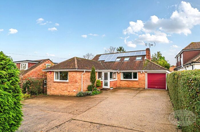 4 Bedroom Detached House For Sale In South Road, Horndean, Waterlooville, Hampshire, PO8