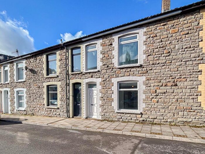 3 Bedroom Terraced House For Sale In Glannant Street, Ynysddu, NP11