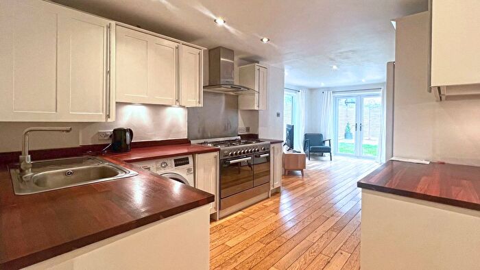 2 Bedroom Terraced House To Rent In Claxton Grove, London, W6