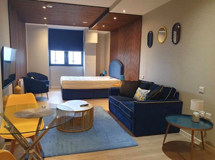 Apartment To Rent In High Street, Orpington, BR6