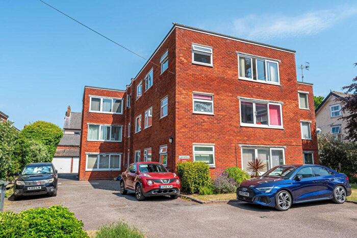 2 Bedroom Flat For Sale In Brownlow Road, Felixstowe, IP11