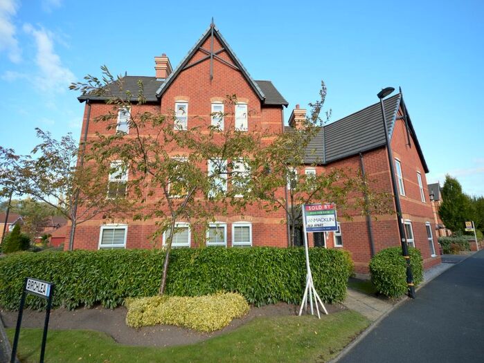 2 Bedroom Flat To Rent In Welman Way, Altrincham, WA15