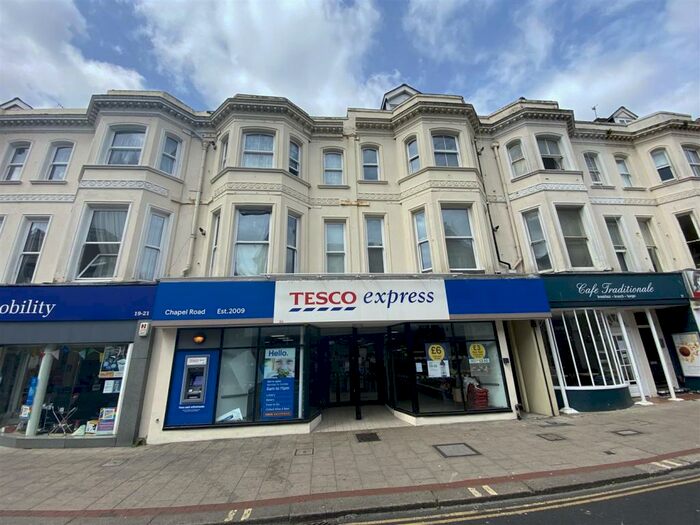 1 Bedroom Flat To Rent In Chapel Road, Worthing, BN11