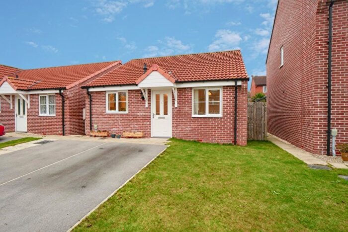 2 Bedroom Detached Bungalow For Sale In Snowdrop Close, Easingwold, York, YO61