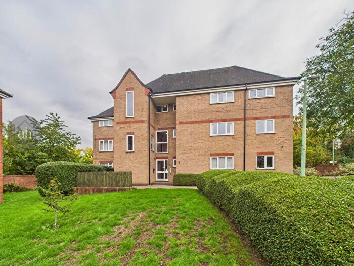 2 Bedroom Flat For Sale In Trinity Mews, Bury St. Edmunds, IP33