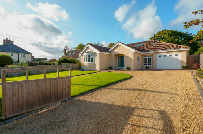 4 Bedroom Bungalow For Sale In The Street, Farley, Salisbury, Wiltshire, SP5