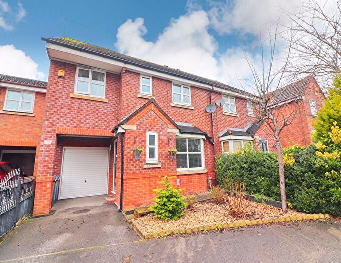 4 Bedroom Semi-Detached House For Sale In Carr Lane, Lowton, Warrington, WA3