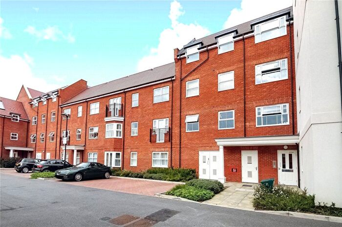 2 Bedroom Flat For Sale In Imogen House, Ashville Way, Wokingham, Berkshire, RG41