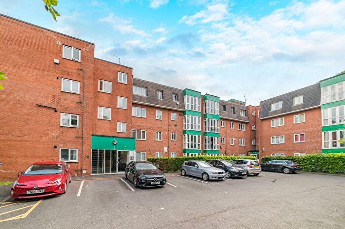 2 Bedroom Flat For Sale In Ashburne House, Oxford Place, Victoria Park, Manchester, M14