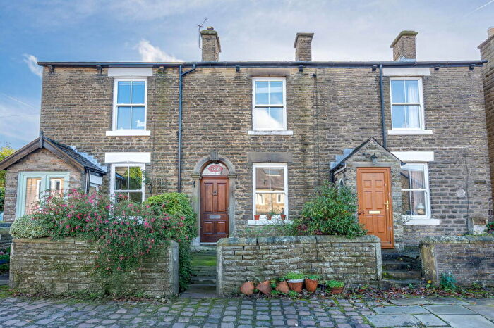 2 Bedroom Terraced House For Sale In Padfield Main Road, Padfield, SK13