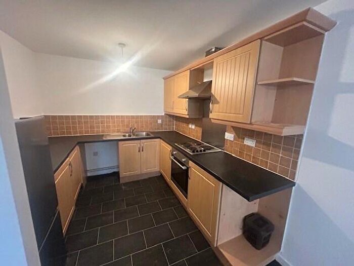2 Bedroom Flat To Rent In Manor Road, Manchester, Greater Manchester, M19