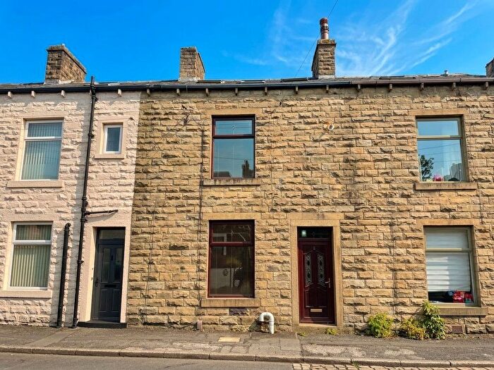 4 Bedroom Terraced House For Sale In Woodlea Road, Waterfoot, Rossendale, BB4