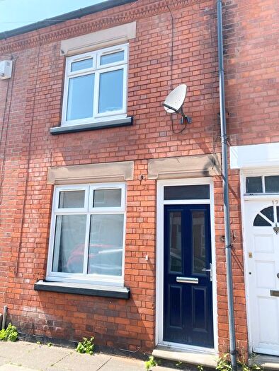 2 Bedroom Terraced House To Rent In Brwoning Street, Leicester, LE3