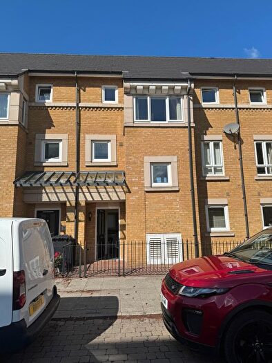 4 Bedroom Flat To Rent In Four Chimneys Crescent, Hampton Hargate, PE7