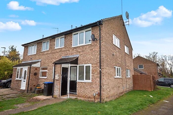 1 Bedroom Terraced House To Rent In Manorfield Close, Northampton, NN3